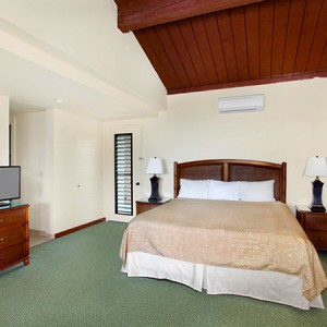 Hanalei Bay Resort bedroom