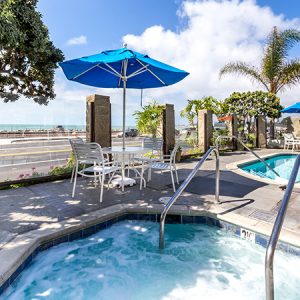 Capistrano Surfside inn jacuzzi